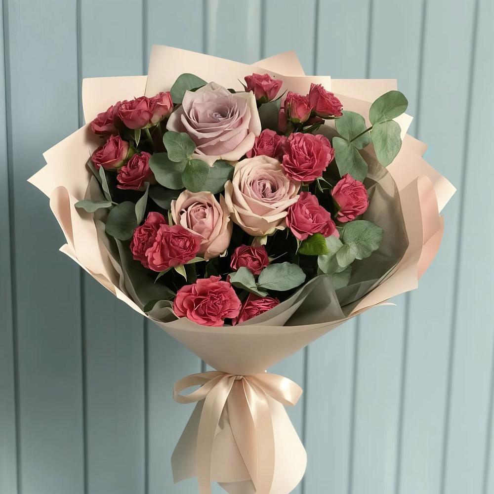 Букет цветов из: Гвоздики и Розы в Большой Вишере