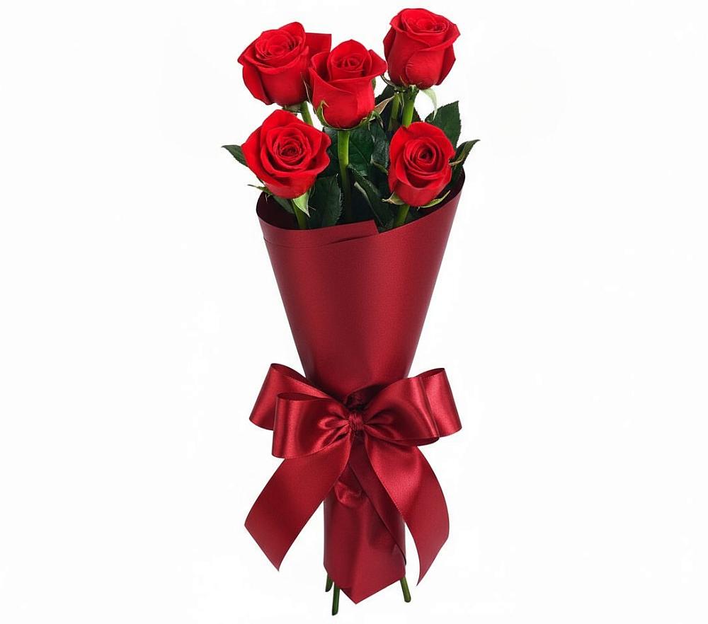 Букет 5 Красных роз Эдлесс Лав в Большой Вишере