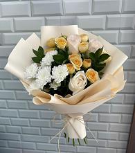 Букет цветов из:  Розы и Хризантемы в Большой Вишере