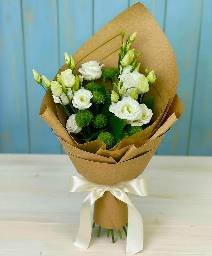 Букет цветов из: Хризантемы и Лизиантусы в Большой Вишере