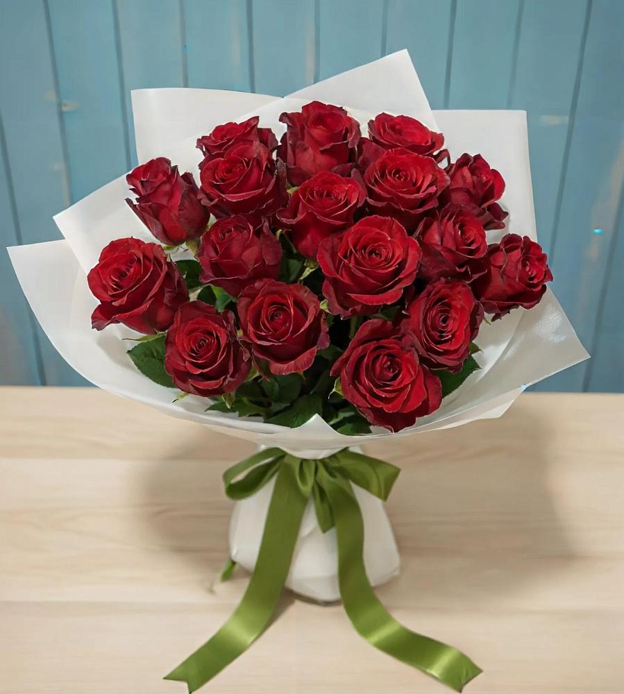 Букет Красные розы в Большой Вишере