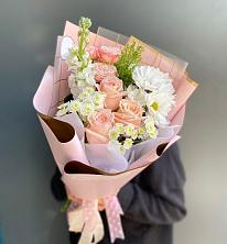 Букет цветов из:  Хризантемы и Розы в Большой Вишере