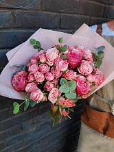 Букет цветов из:  Розы в Большой Вишере