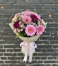 Букет цветов из:  Герберы и Хризантемы в Большой Вишере