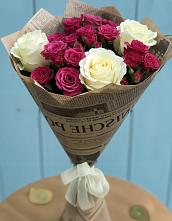 Букет цветов из:  Розы в Большой Вишере