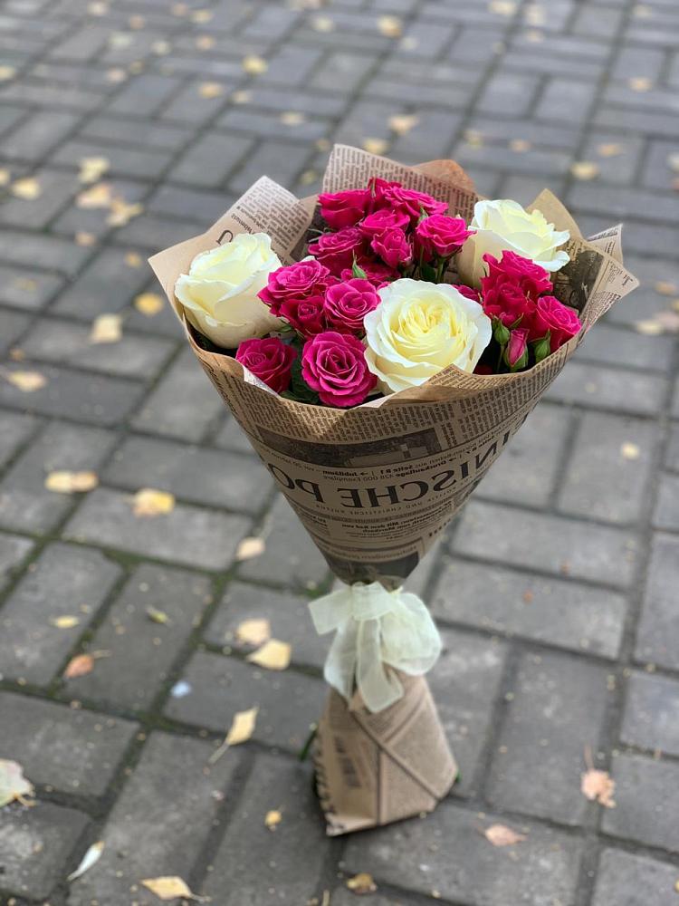 Букет цветов из: Розы в Большой Вишере