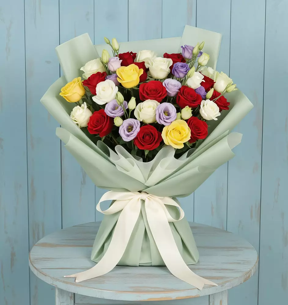 Букет цветов из: Розы в Большой Вишере