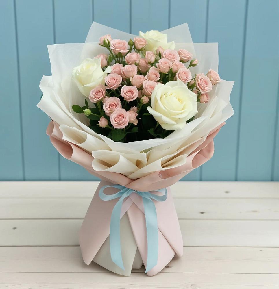 Букет цветов из: Розы в Большой Вишере