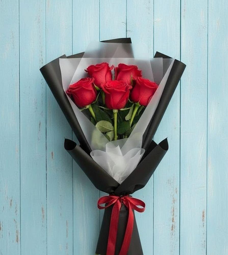 Букет цветов из: Розы в Большой Вишере